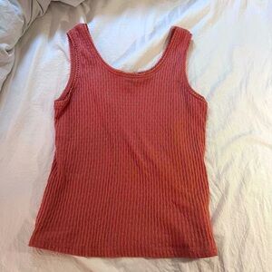 Pink ribbed tank top with some lace detail